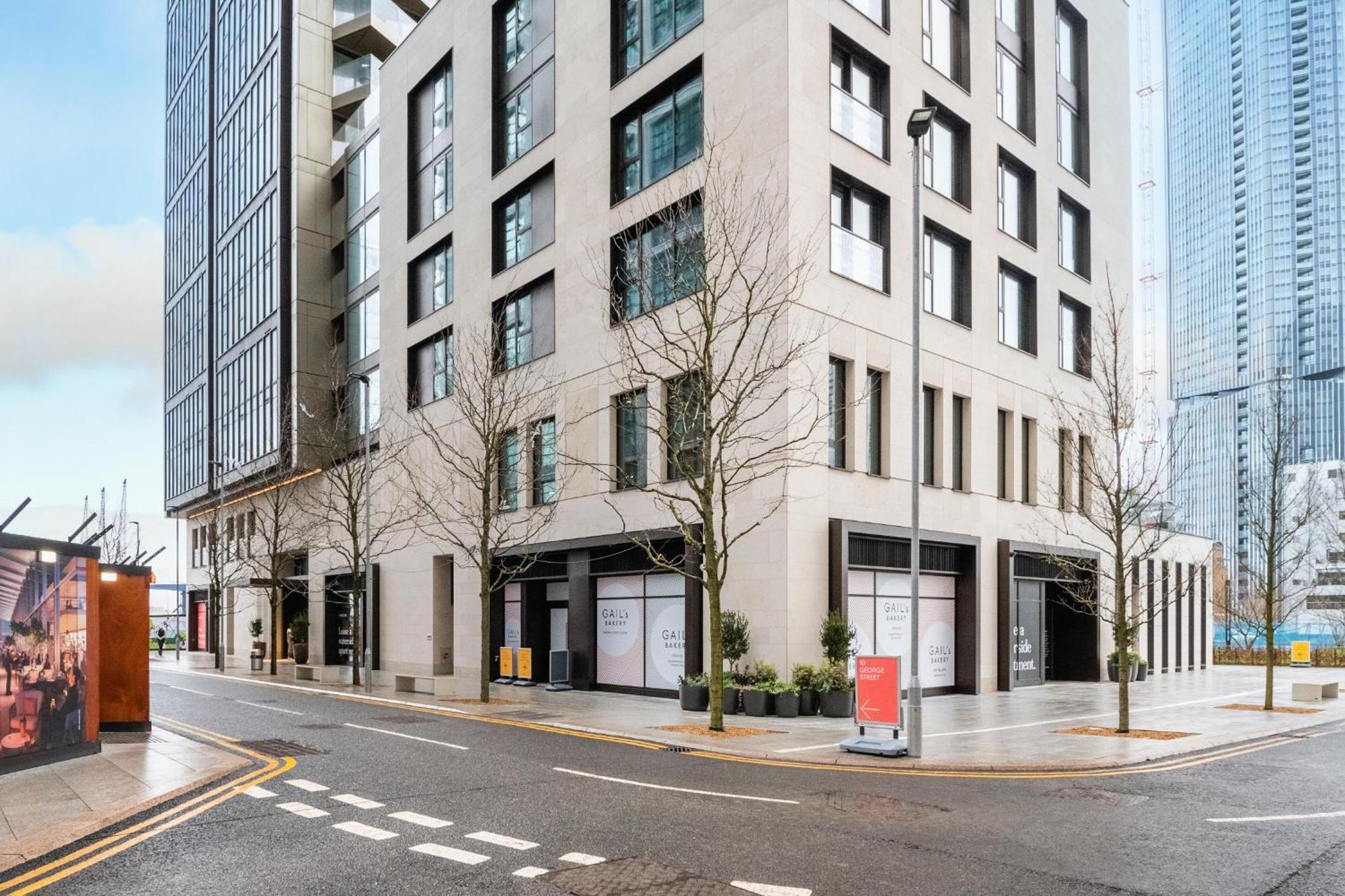 Elegant And Modern Apartments In Canary Wharf Right Next To Thames London Exterior photo